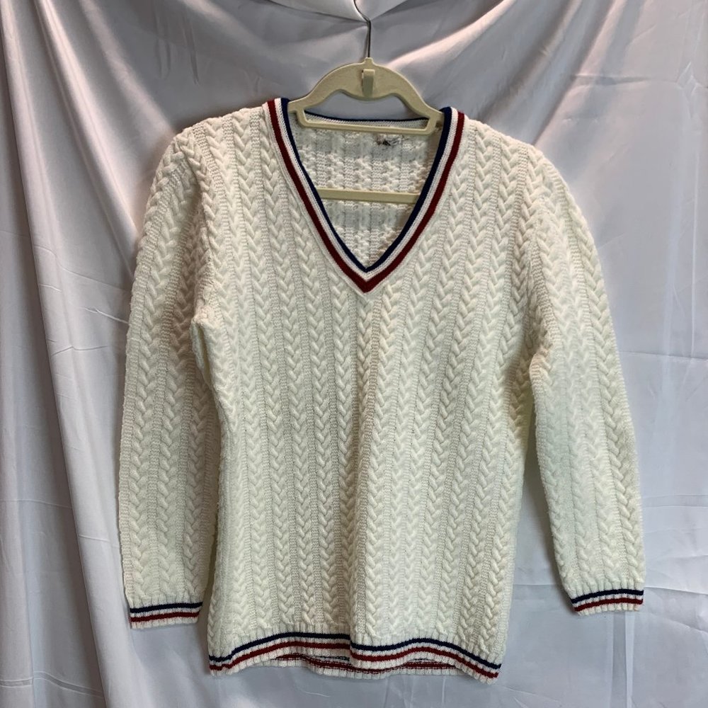 Vintage B Altman & Co New York Cream Cable Knit V-Neck Sweater